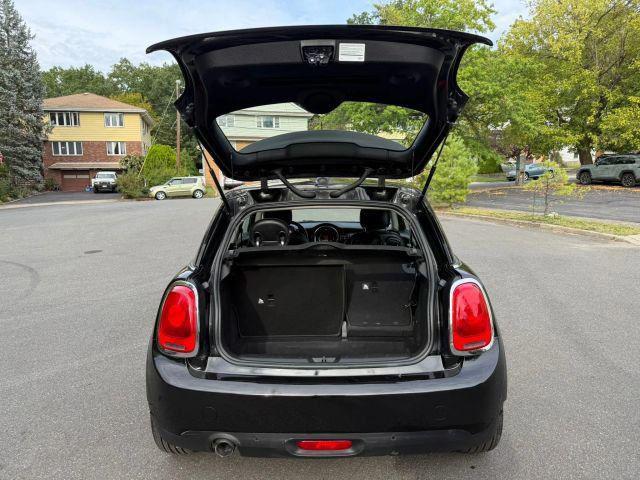 used 2018 MINI Hardtop car, priced at $11,980