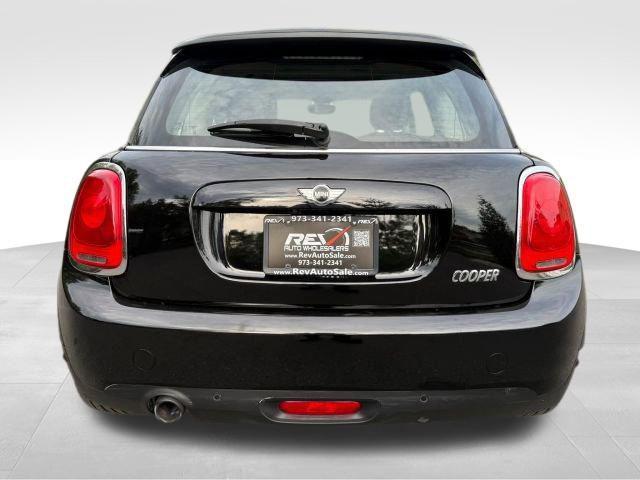 used 2018 MINI Hardtop car, priced at $11,980