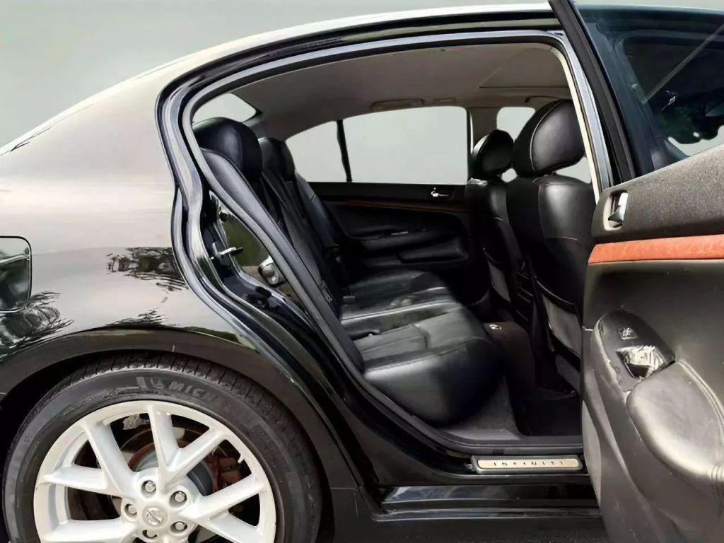 used 2007 INFINITI G35x car, priced at $5,980