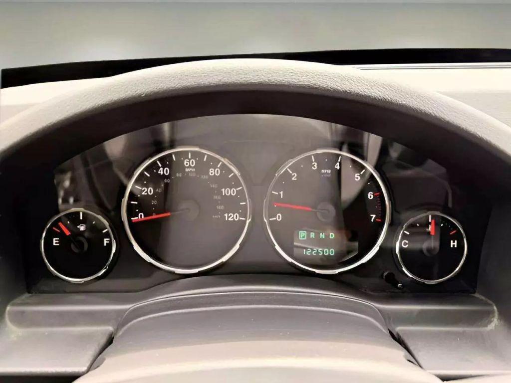 used 2010 Jeep Liberty car, priced at $5,250