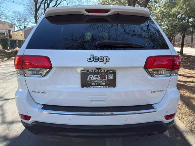 used 2015 Jeep Grand Cherokee car, priced at $10,390