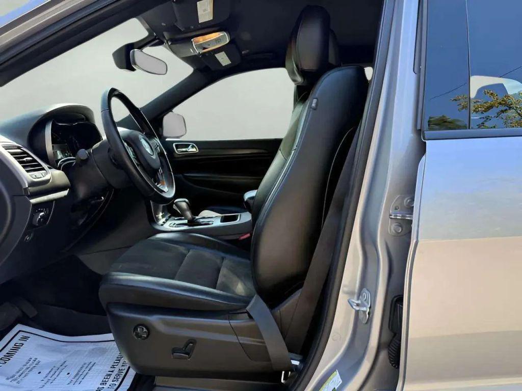 used 2018 Jeep Grand Cherokee car, priced at $13,864