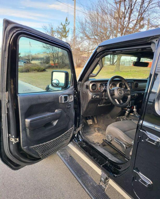 used 2018 Jeep Wrangler Unlimited car, priced at $24,480