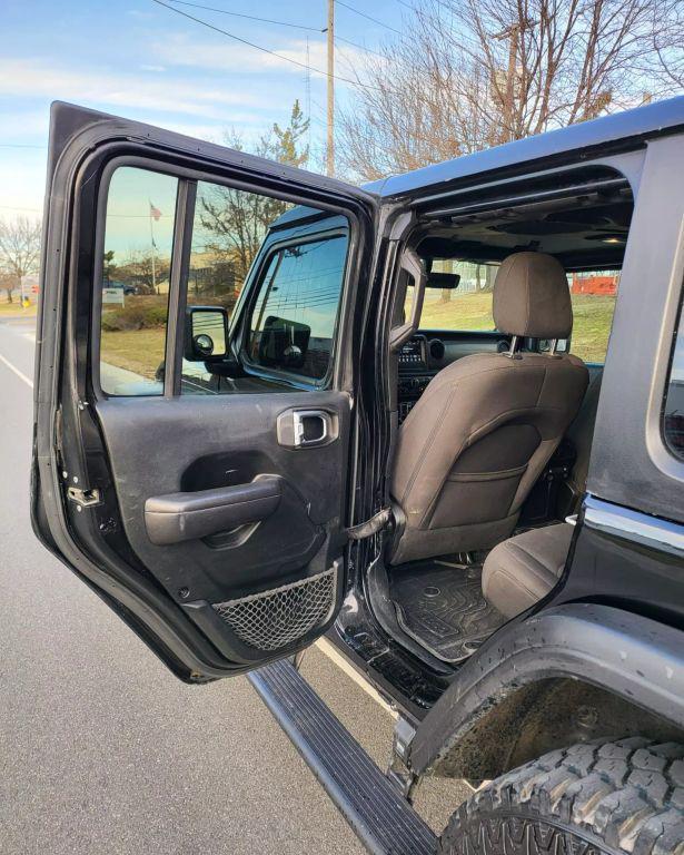 used 2018 Jeep Wrangler Unlimited car, priced at $24,480