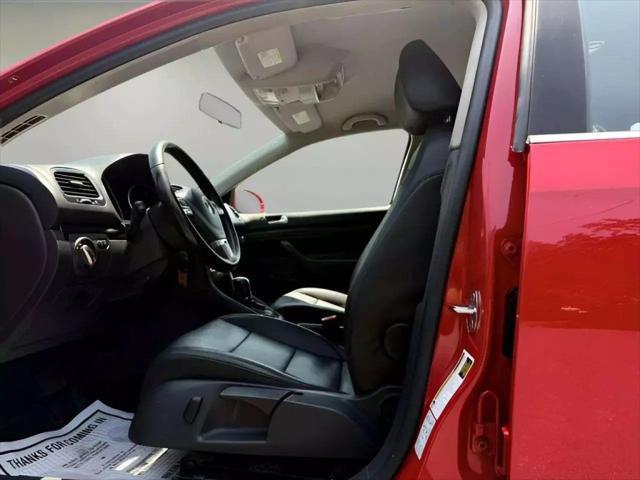 used 2013 Volkswagen Jetta SportWagen car, priced at $6,880