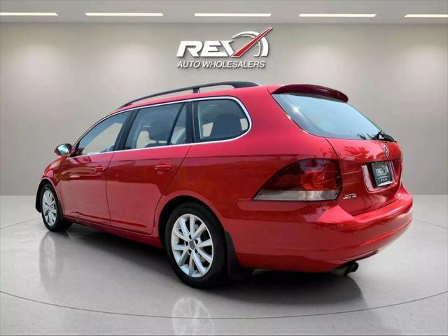 used 2013 Volkswagen Jetta SportWagen car, priced at $6,880