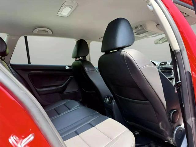 used 2013 Volkswagen Jetta SportWagen car, priced at $6,880