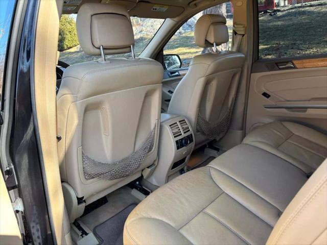 used 2009 Mercedes-Benz GL-Class car, priced at $7,980