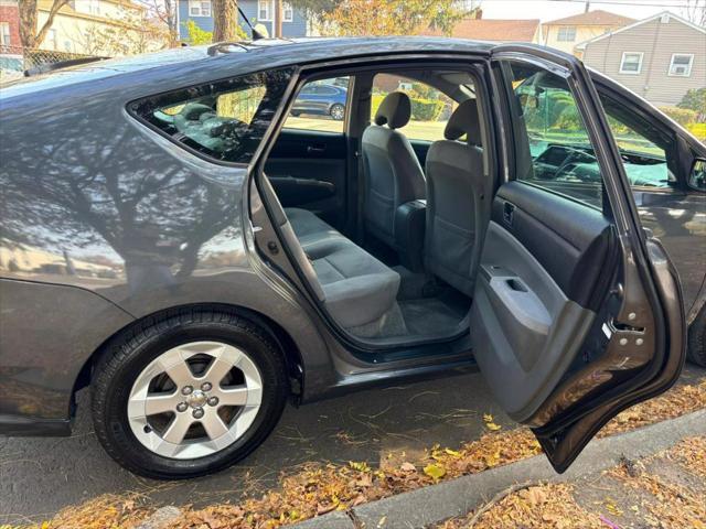 used 2009 Toyota Prius car, priced at $7,990