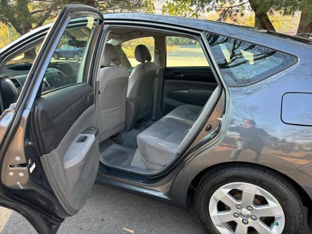 used 2009 Toyota Prius car, priced at $7,990