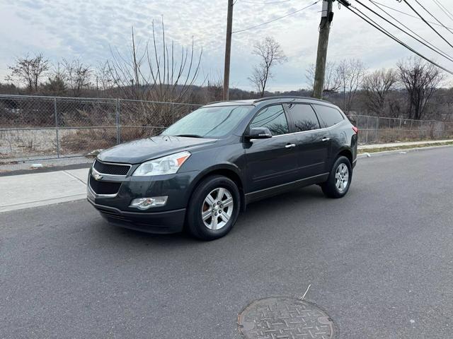 used 2010 Chevrolet Traverse car, priced at $5,495