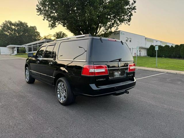 used 2009 Lincoln Navigator car, priced at $9,990