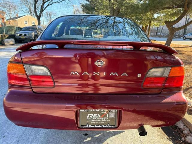 used 1996 Nissan Maxima car, priced at $2,980