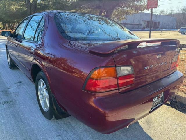 used 1996 Nissan Maxima car, priced at $2,980