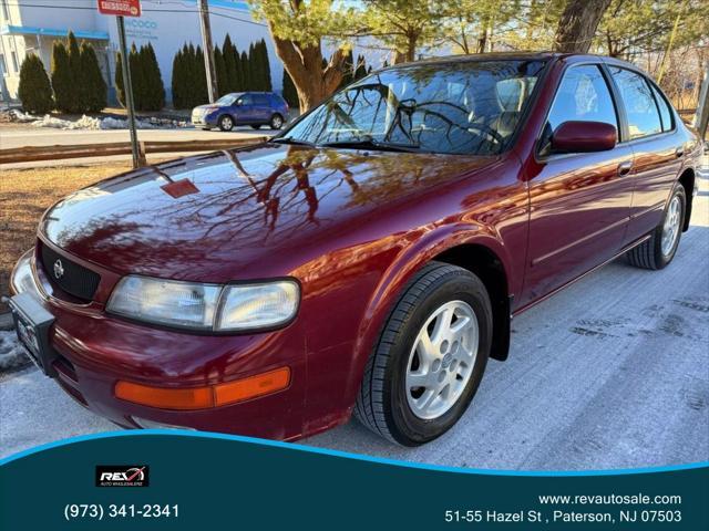 used 1996 Nissan Maxima car, priced at $2,980