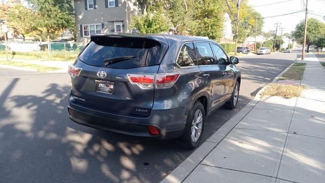 used 2014 Toyota Highlander car, priced at $12,490