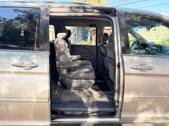 used 2007 Honda Odyssey car, priced at $7,480