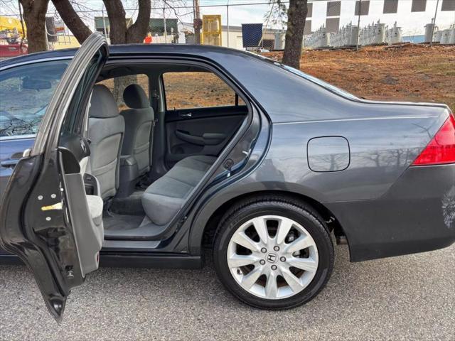 used 2007 Honda Accord car, priced at $5,780