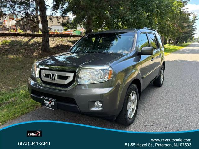 used 2011 Honda Pilot car, priced at $6,180