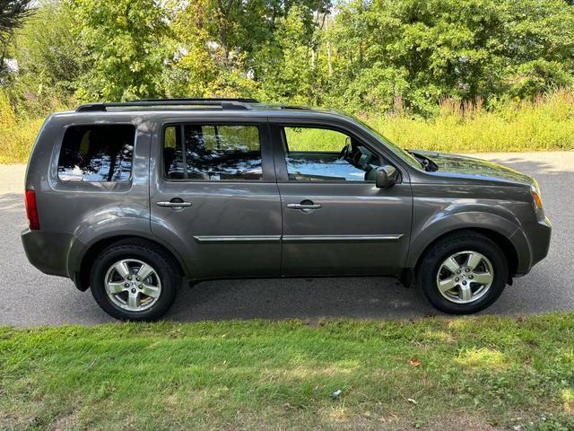 used 2011 Honda Pilot car, priced at $6,990