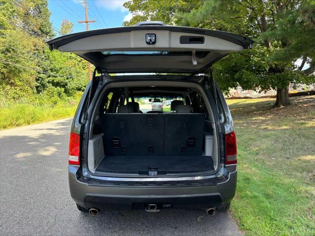 used 2011 Honda Pilot car, priced at $6,180