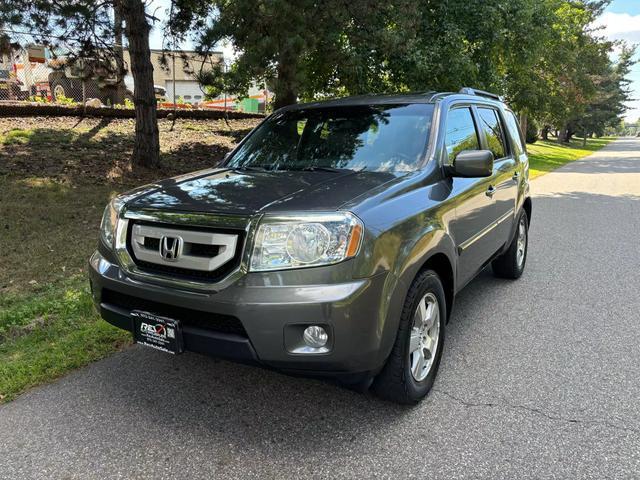 used 2011 Honda Pilot car, priced at $6,990