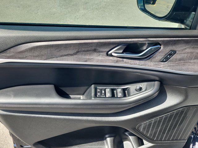 used 2024 Jeep Grand Cherokee L car, priced at $35,990