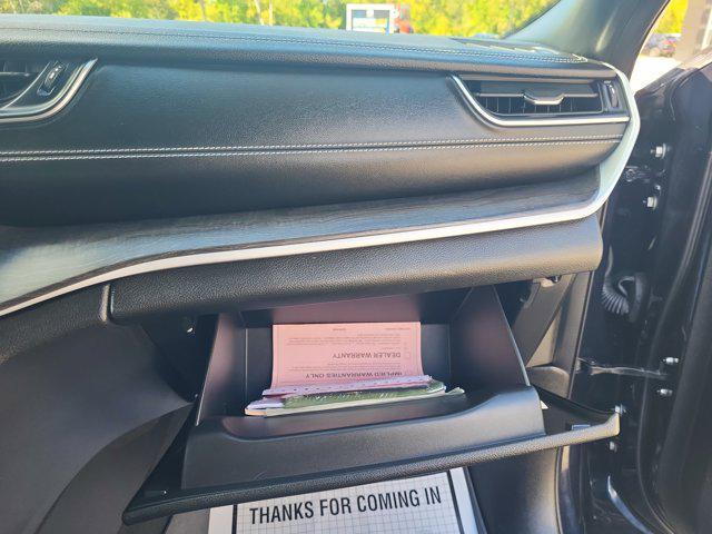 used 2024 Jeep Grand Cherokee L car, priced at $35,990