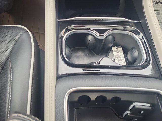 used 2023 Chrysler Pacifica Hybrid car, priced at $39,990
