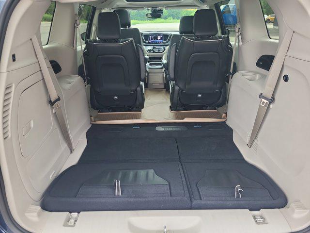 used 2023 Chrysler Pacifica Hybrid car, priced at $39,990