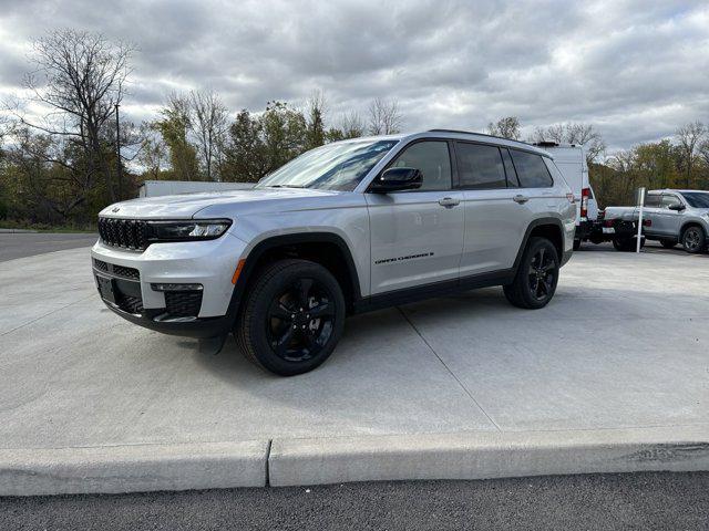 new 2024 Jeep Grand Cherokee L car, priced at $59,000