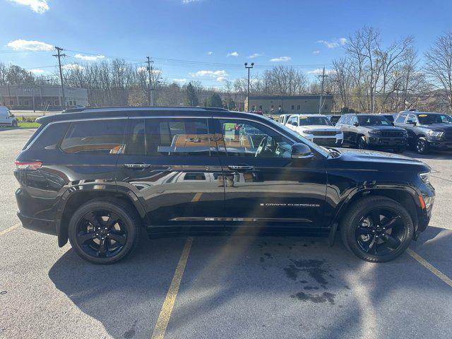 used 2023 Jeep Grand Cherokee L car, priced at $39,990