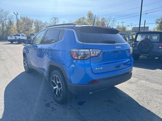 new 2024 Jeep Compass car, priced at $35,935