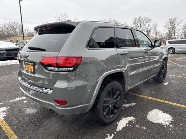 used 2022 Jeep Grand Cherokee car, priced at $28,490