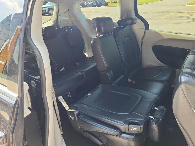 used 2021 Chrysler Pacifica car, priced at $20,990