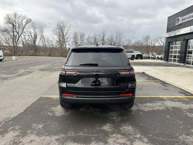 used 2023 Jeep Grand Cherokee car, priced at $35,990