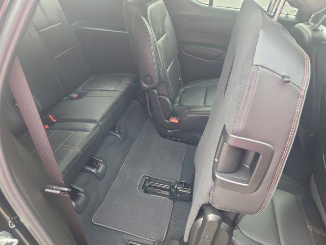 used 2023 Chevrolet Traverse car, priced at $36,990