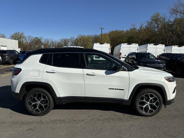 new 2024 Jeep Compass car, priced at $35,340