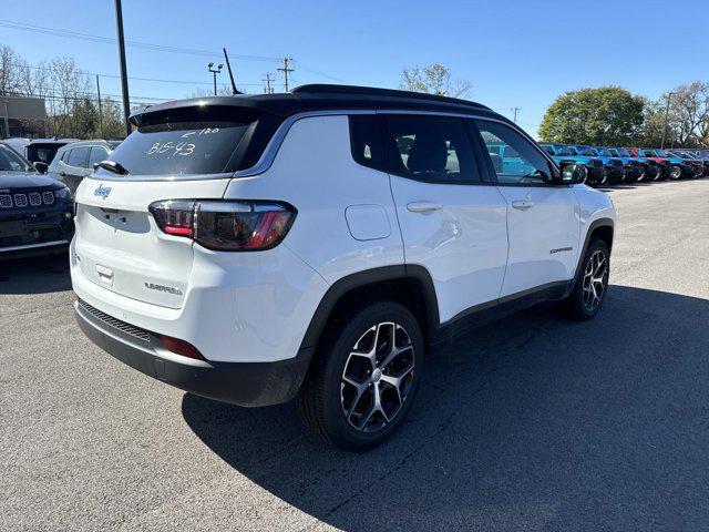 new 2024 Jeep Compass car, priced at $35,340