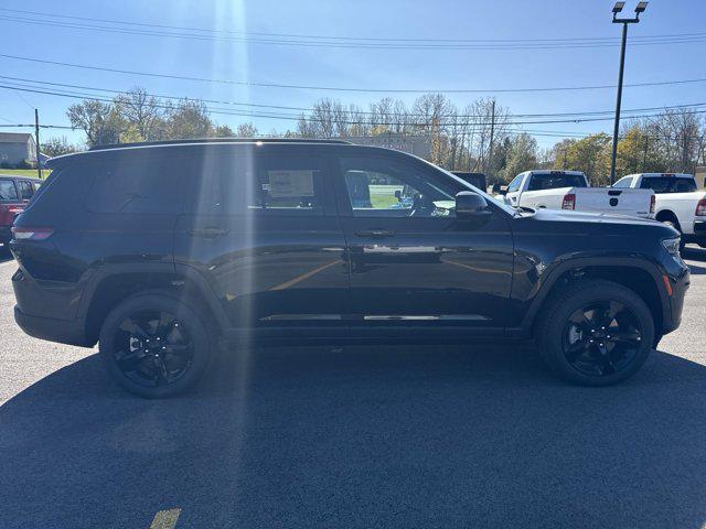 new 2024 Jeep Grand Cherokee L car, priced at $57,635