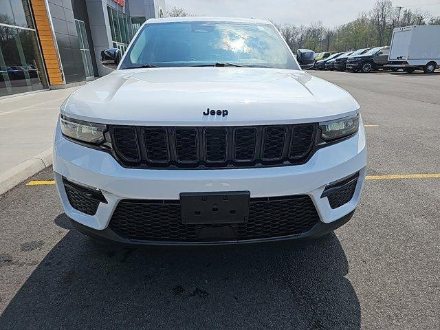 used 2023 Jeep Grand Cherokee car, priced at $40,833