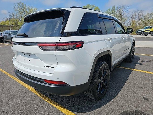 used 2023 Jeep Grand Cherokee car, priced at $40,833
