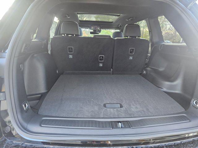 new 2025 Jeep Grand Cherokee car, priced at $55,660