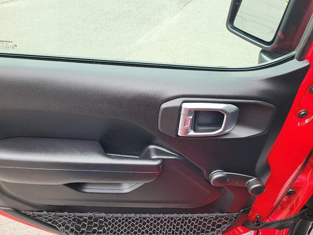 used 2018 Jeep Wrangler Unlimited car, priced at $17,990