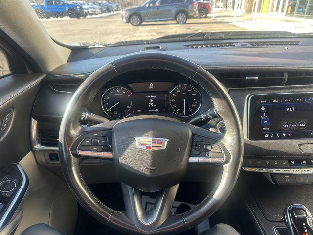 used 2022 Cadillac XT4 car, priced at $23,990