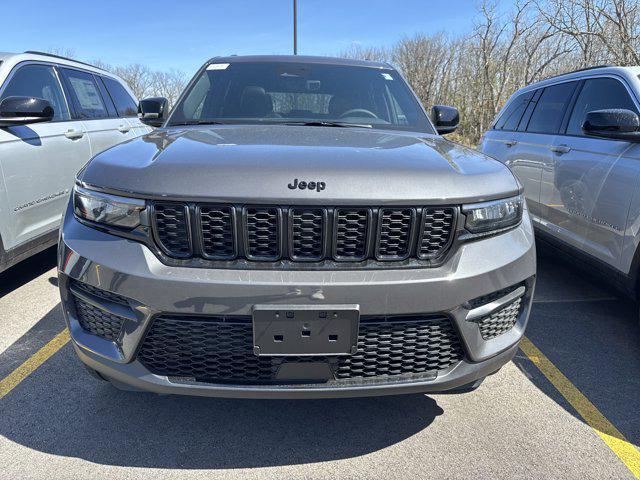 new 2025 Jeep Grand Cherokee car, priced at $48,375