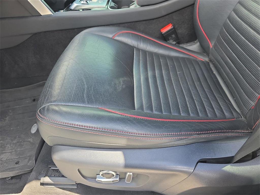 used 2021 Land Rover Discovery Sport car, priced at $24,272