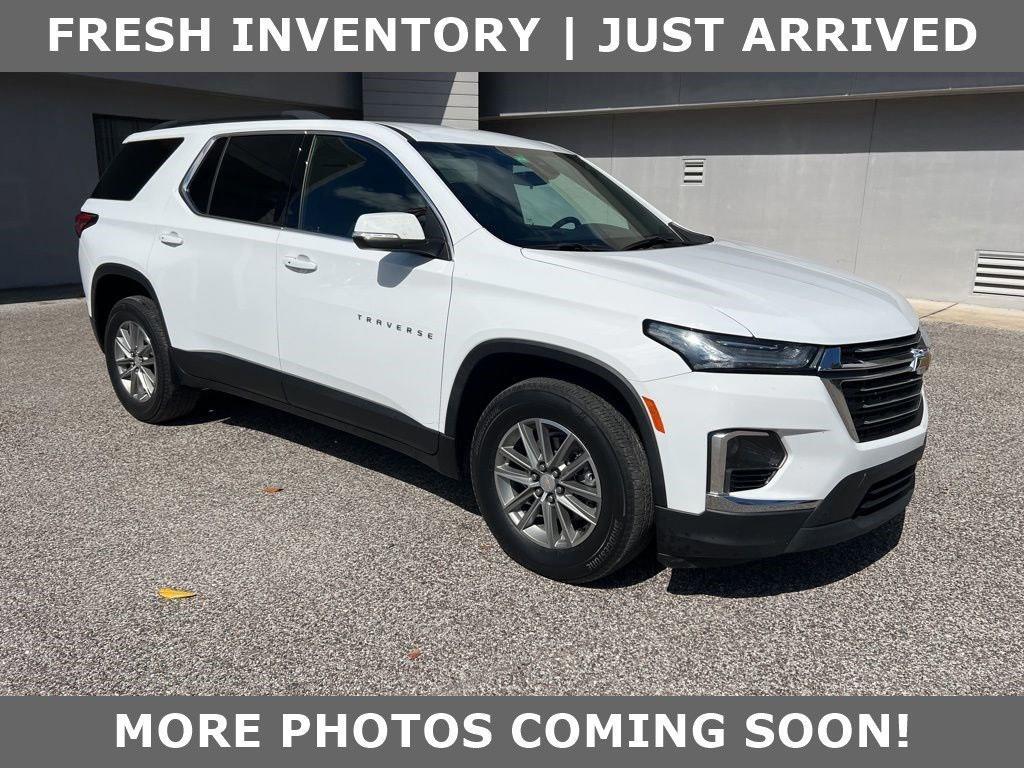 used 2023 Chevrolet Traverse car, priced at $26,998