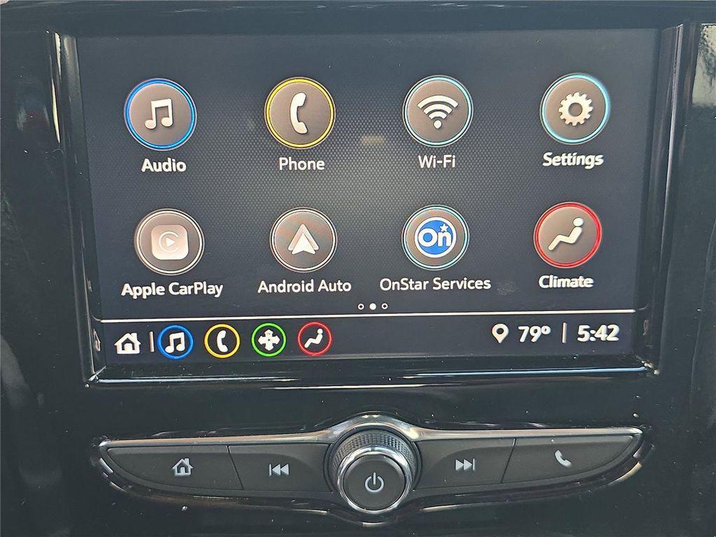 used 2023 Chevrolet Traverse car, priced at $25,998