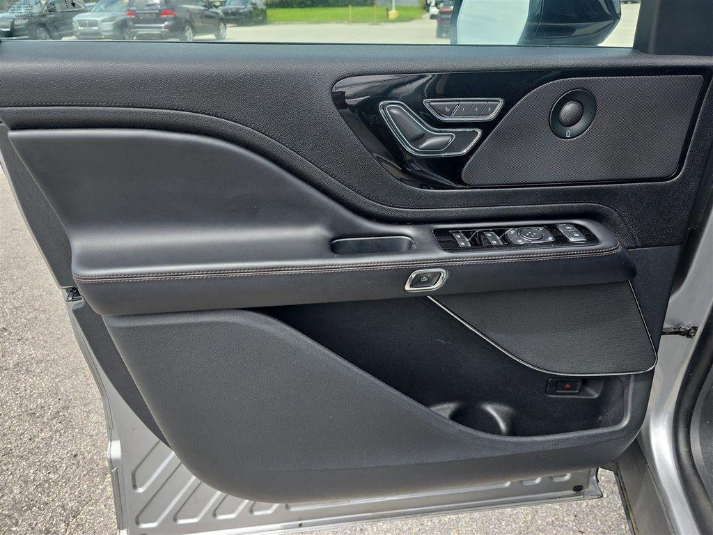 used 2022 Lincoln Aviator car, priced at $39,998